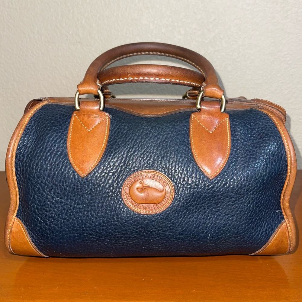 Dooney & Bourke vintage Gladstone satchel - navy blue